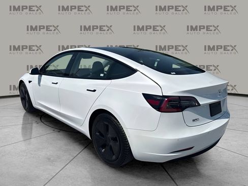Used 2021 Tesla Model 3 Standard Range Plus RWD image 2