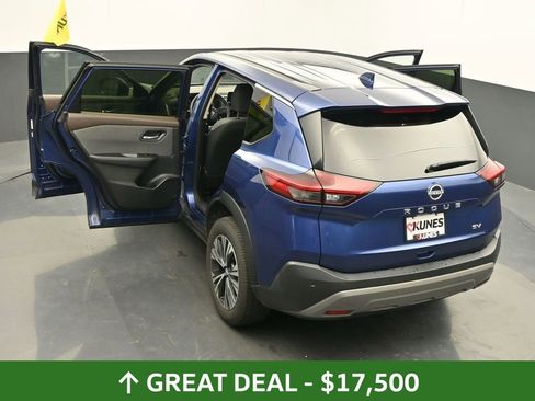 Used 2023 Nissan Rogue SV image 63