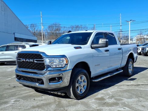 Used 2024 RAM 2500 Big Horn image 3