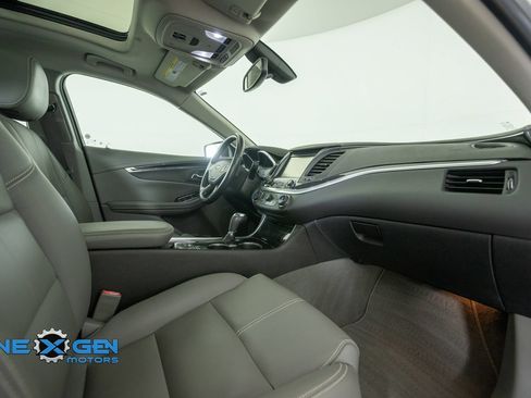 Used 2019 Chevrolet Impala LT w/ Sunroof and Spoiler Package FWD image 40