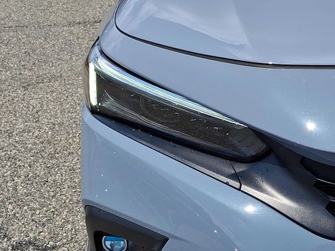 Used 2023 Honda Civic Sport image 9