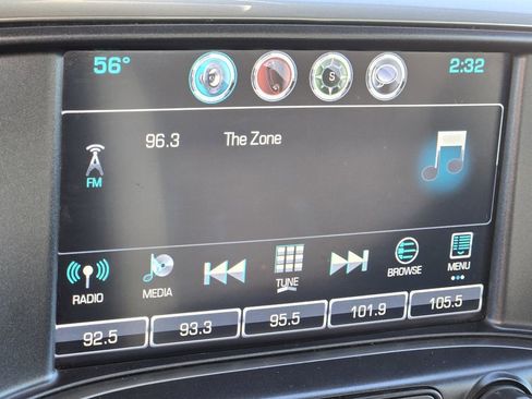 Used 2016 Chevrolet Silverado 1500 LT image 24