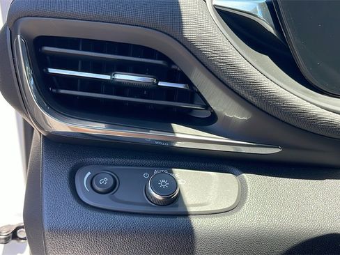 New 2025 Buick Envista Preferred w/ Convenience I Package image 24