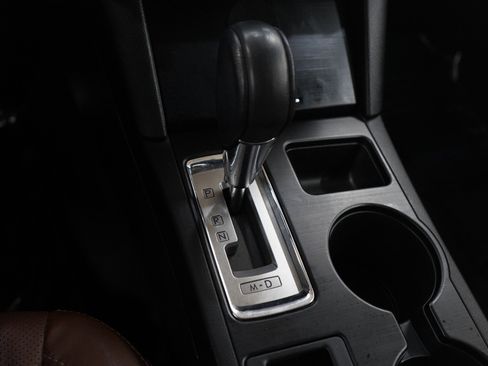 Used 2017 Subaru Outback 2.5i Touring w/ Popular Package #5A image 24