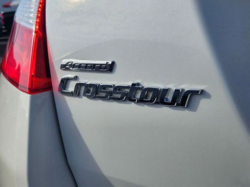Used 2010 Honda Crosstour EX-L image 27