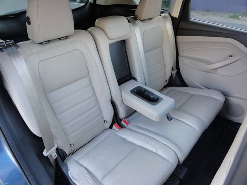 Used 2018 Ford Escape SEL AWD/4WD image 33