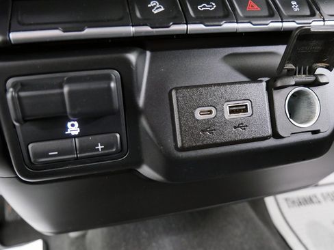 Used 2022 GMC Sierra 2500 SLE w/ X31 Off-Road Package image 29