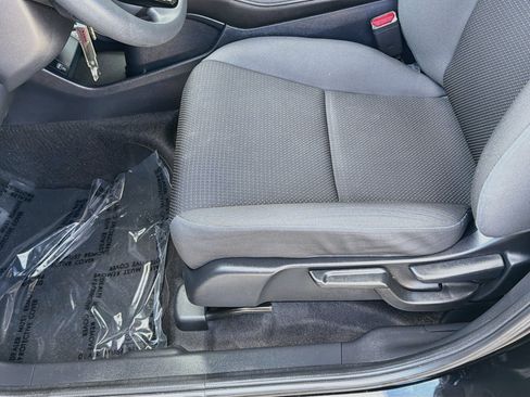 Used 2022 Honda HR-V LX image 17