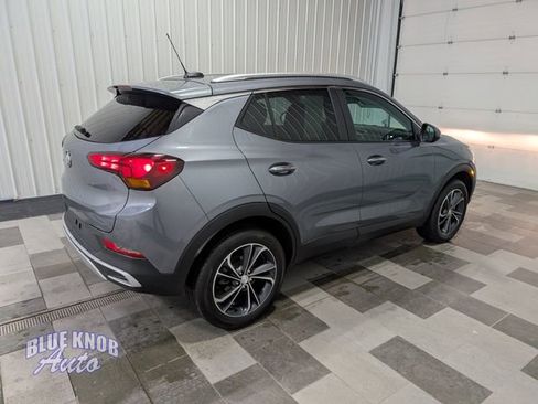 Used 2022 Buick Encore GX Select AWD/4WD image 4