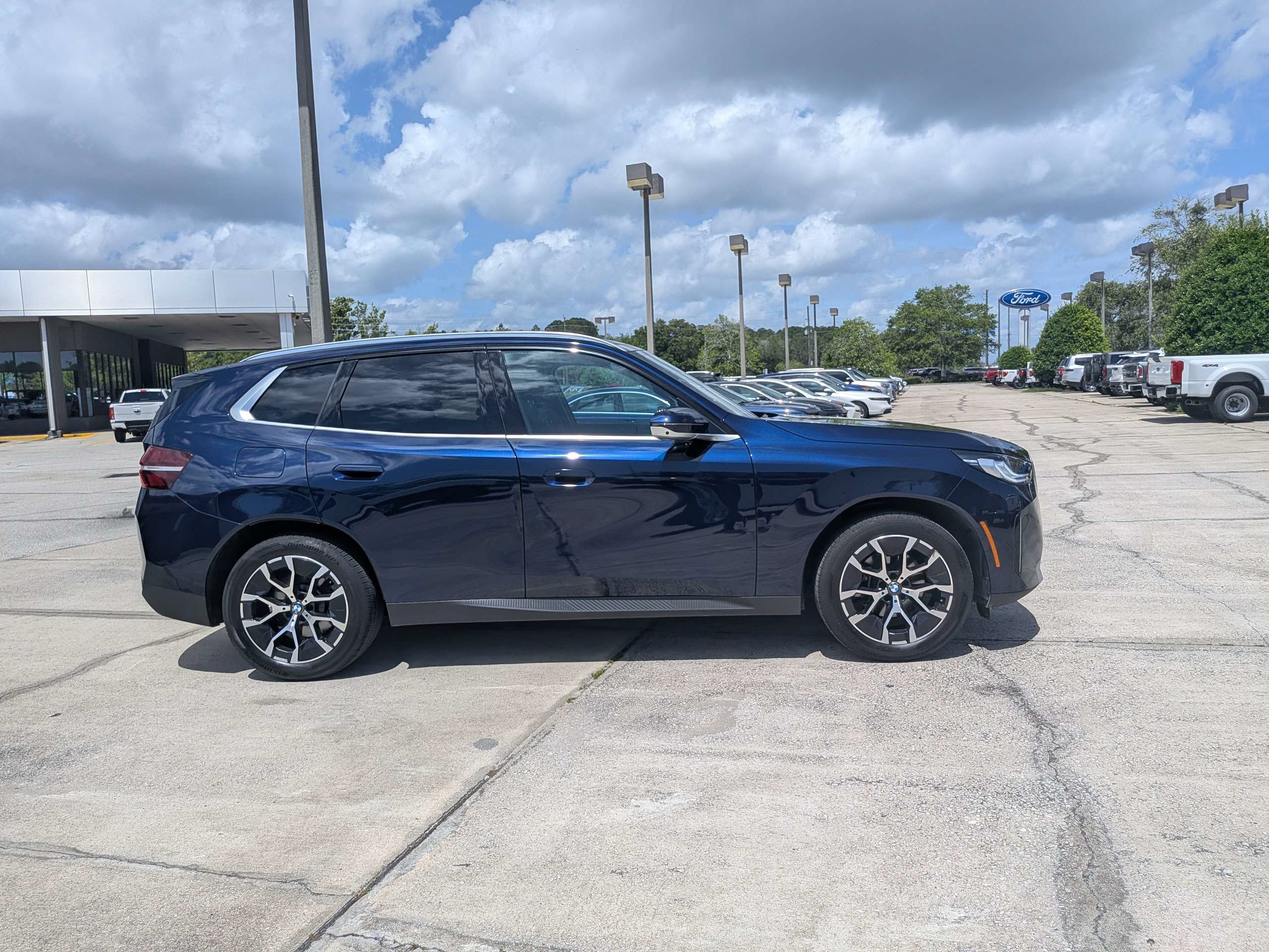 Used 2026 BMW X3 xDrive30i AWD/4WD image 3