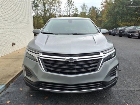 Used 2024 Chevrolet Equinox LT w/ LPO, Floor Liner Package image 2