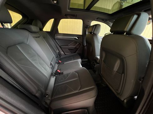 Used 2021 Audi Q3 2.0T Premium Plus image 34