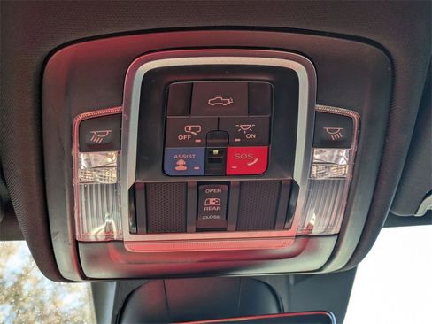 Used 2023 RAM 1500 Limited image 29