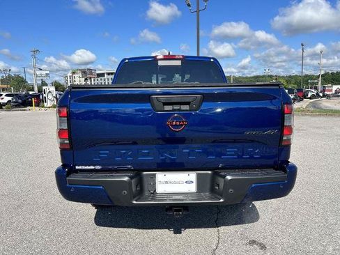 Used 2023 Nissan Frontier PRO-4X w/ Technology Package AWD/4WD image 5