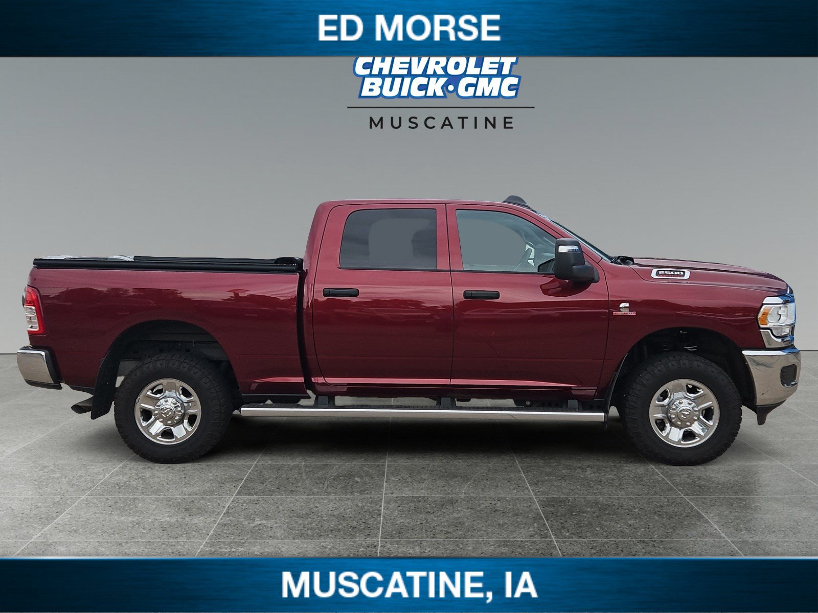 Used 2024 RAM 2500 Tradesman w/ Chrome Appearance Group AWD/4WD image 6