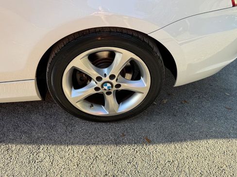 Used 2010 BMW 128i Coupe image 5