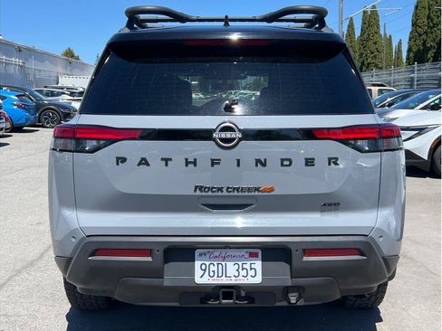 Used 2023 Nissan Pathfinder Rock Creek AWD/4WD image 4