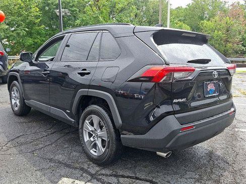 Certified 2025 Toyota RAV4 XLE AWD/4WD image 3