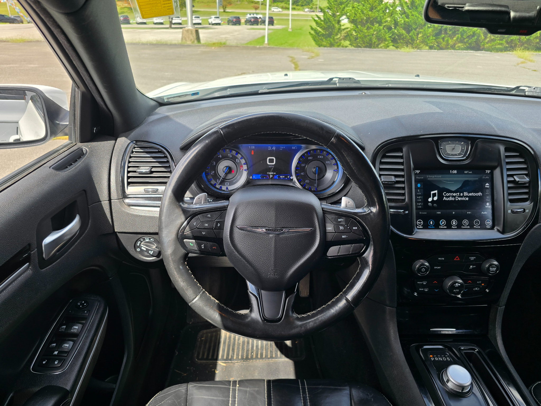 Used 2019 Chrysler 300 S RWD image 15