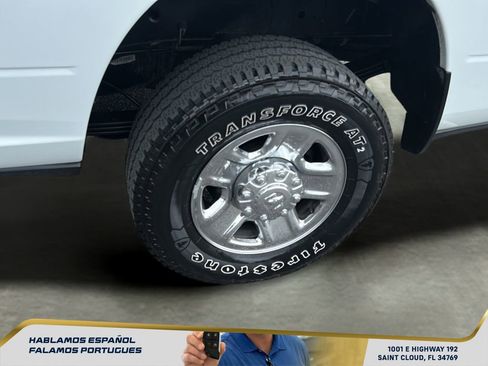 Used 2024 RAM 3500 Tradesman w/ Chrome Appearance Group AWD/4WD image 38