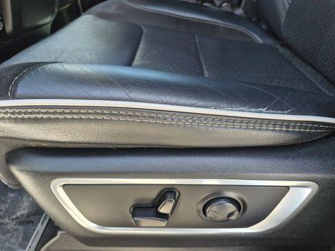 Certified 2025 RAM 1500 Laramie AWD/4WD image 21