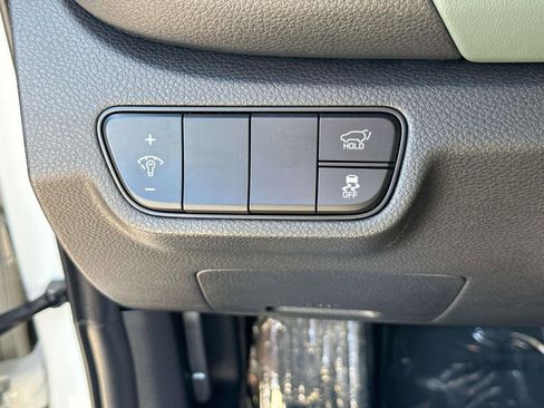 Used 2024 Kia Seltos SX w/ SX Sunroof Package AWD/4WD image 14