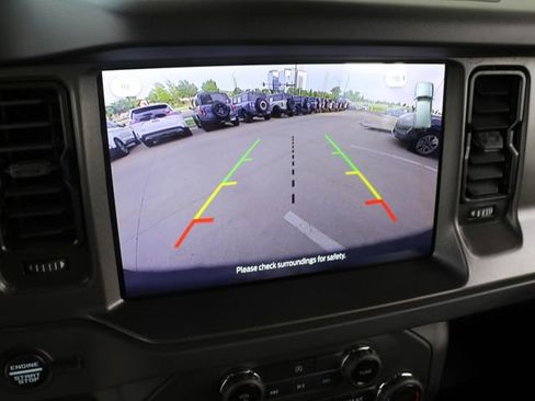 Used 2025 Ford Bronco Badlands AWD/4WD image 26