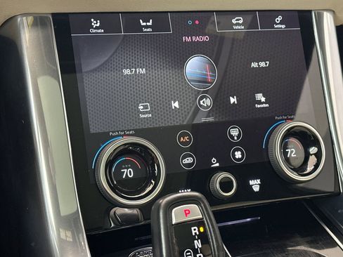 Used 2020 Land Rover Range Rover Sport HSE image 26