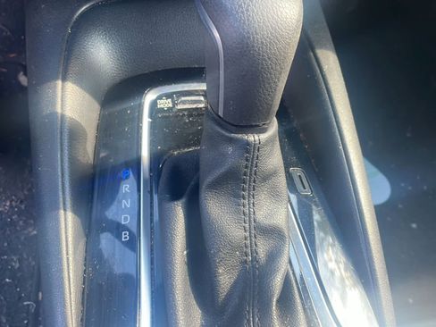 Certified 2023 Toyota Corolla SE w/ Carpet Mat Package (TMS) FWD image 19