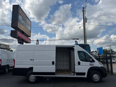 Used 2019 RAM ProMaster 3500 w/ Mopar Trailer Tow Group FWD image 4