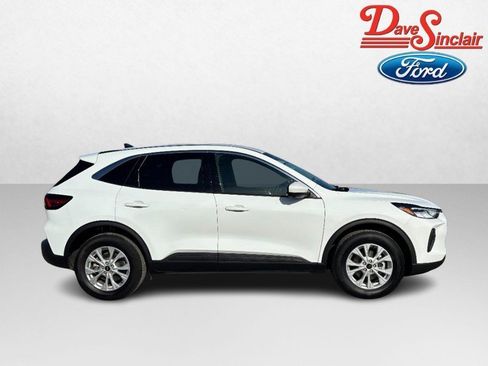 Used 2023 Ford Escape Active w/ Tech Pack #2 image 5