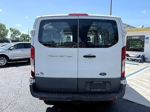 Used 2015 Ford Transit 250 130 Low Roof w/ Exterior Upgrade Package RWD image 5