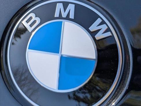 Used 2025 BMW 330i xDrive Sedan AWD/4WD image 26