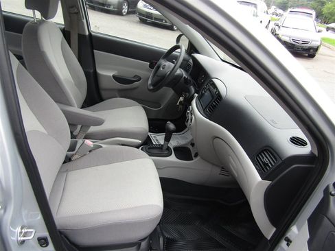 Used 2008 Hyundai Accent GLS FWD image 18