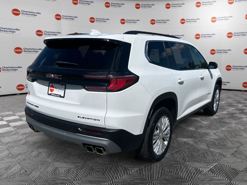 Used 2026 GMC Acadia Elevation w/ Elevation Premium Package AWD/4WD image 5