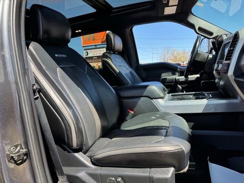 Used 2019 Ford F250 Platinum w/ Platinum Ultimate Package image 15