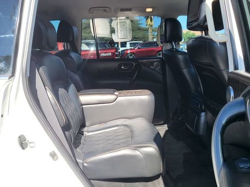 Used 2022 Nissan Armada Platinum w/ Captain's Chairs Package RWD image 23
