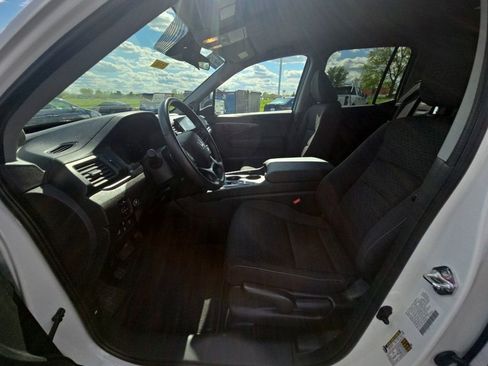 Certified 2025 Honda Ridgeline Sport image 15