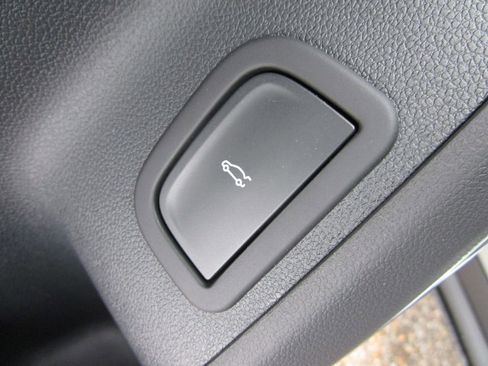 New 2026 GMC Acadia Elevation w/ Elevation Premium Package image 25