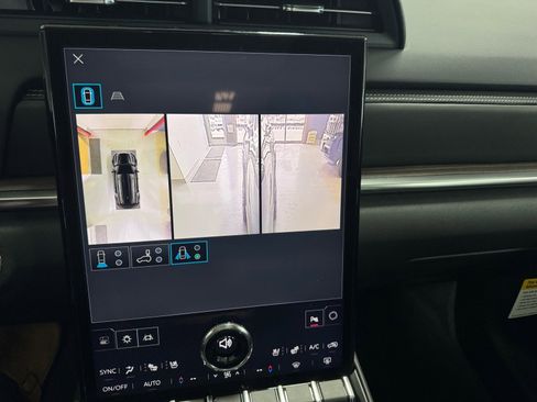 New 2026 GMC Terrain Denali image 23