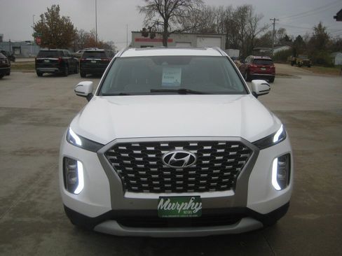 Used 2021 Hyundai Palisade SEL w/ Premium Package image 3