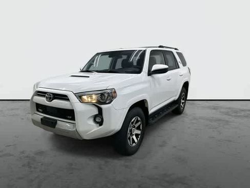 Used 2024 Toyota 4Runner TRD Off-Road AWD/4WD image 7