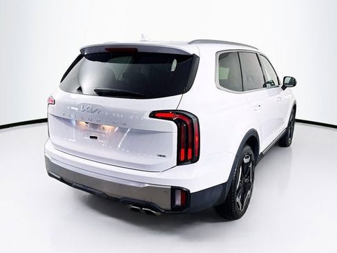 Used 2025 Kia Telluride EX AWD/4WD image 5