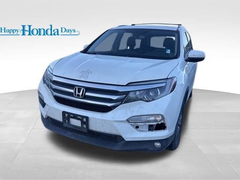 Used 2017 Honda Pilot EX-L image 3