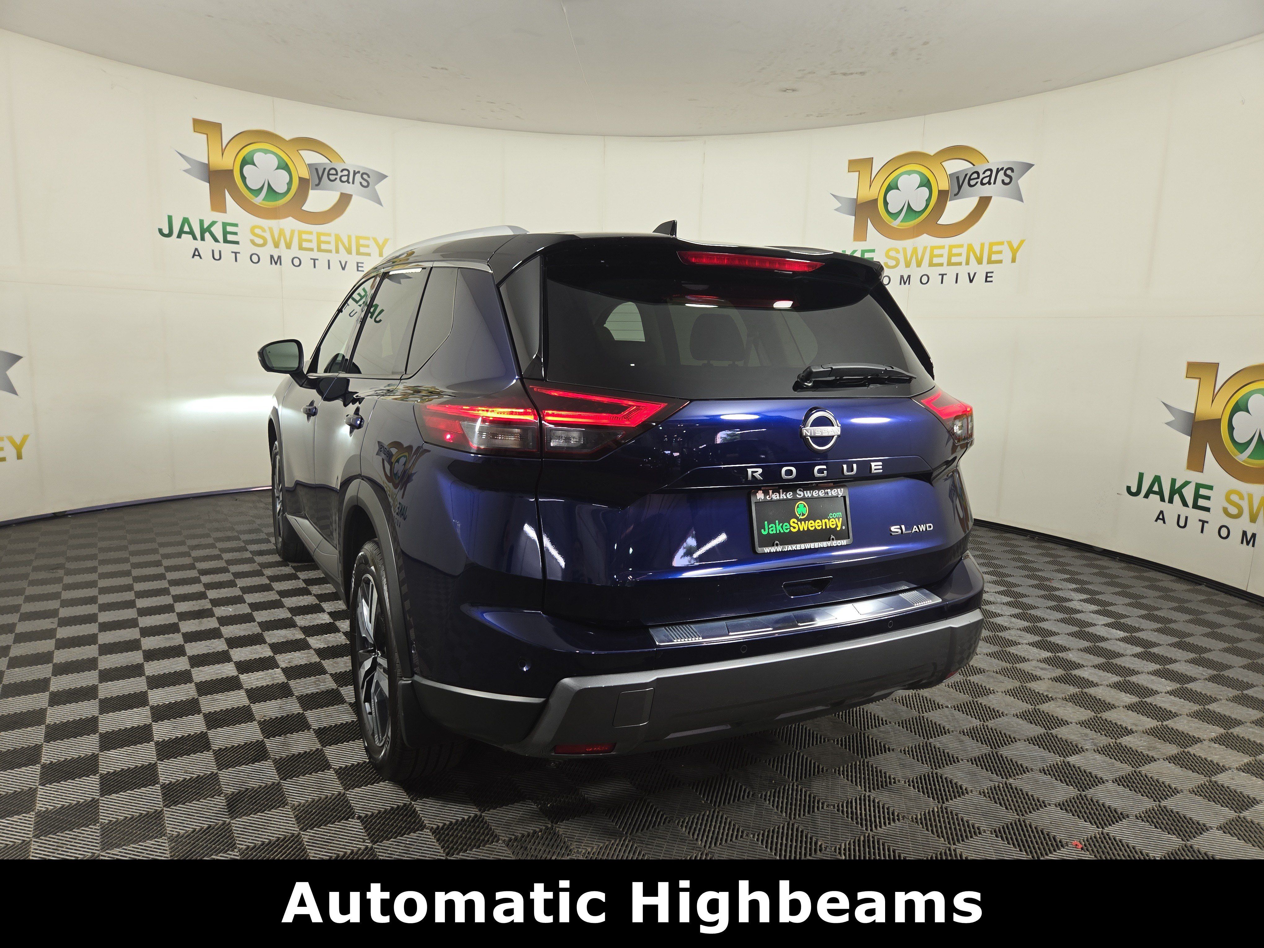 Used 2024 Nissan Rogue SL w/ SL Premium Package AWD/4WD image 6
