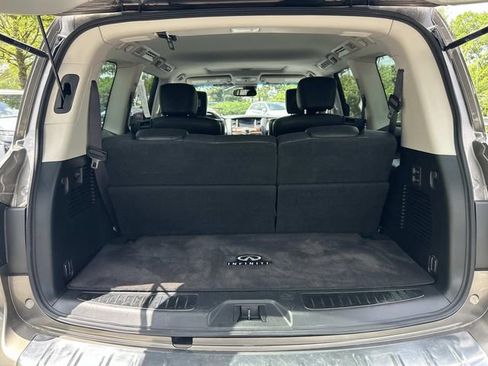 Used 2017 INFINITI QX80 2WD w/ Deluxe Technology Package image 14