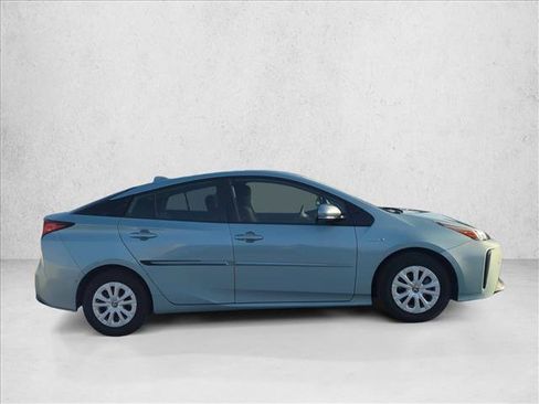Used 2020 Toyota Prius LE w/ Protection Package #2 FWD image 5
