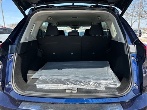 New 2026 Nissan Rogue SV image 33