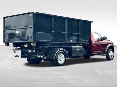 Used 2022 RAM 5500 Tradesman w/ Chrome Appearance Group RWD image 7