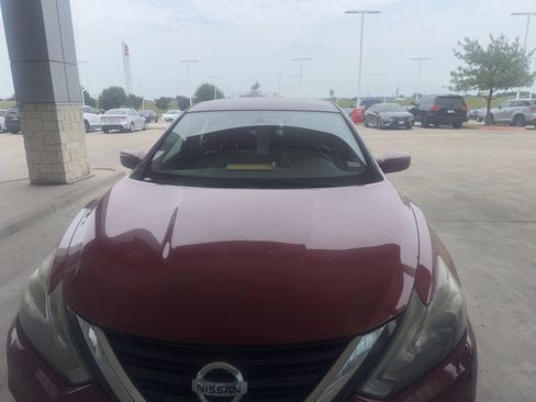 Used 2016 Nissan Altima 2.5 SR FWD image 18